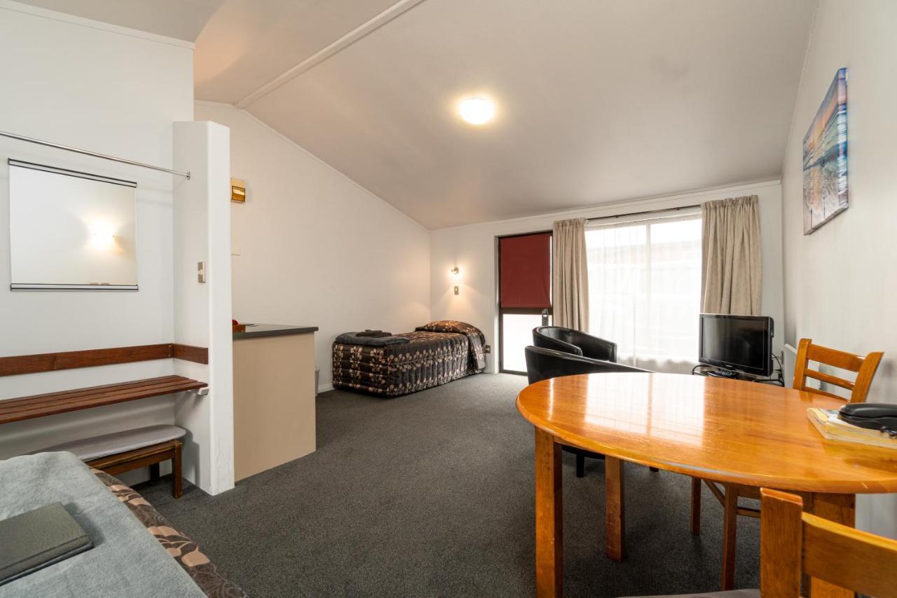 Centennial Court Hotel Alexandra Eksteriør billede